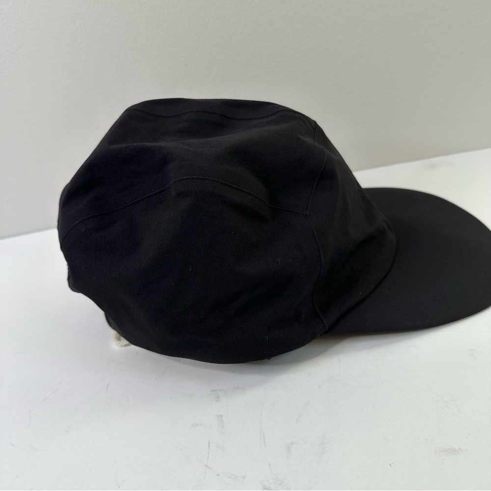 Arc’teryx Paltz Cap in Black NWT L/XL - Picture 3 of 6